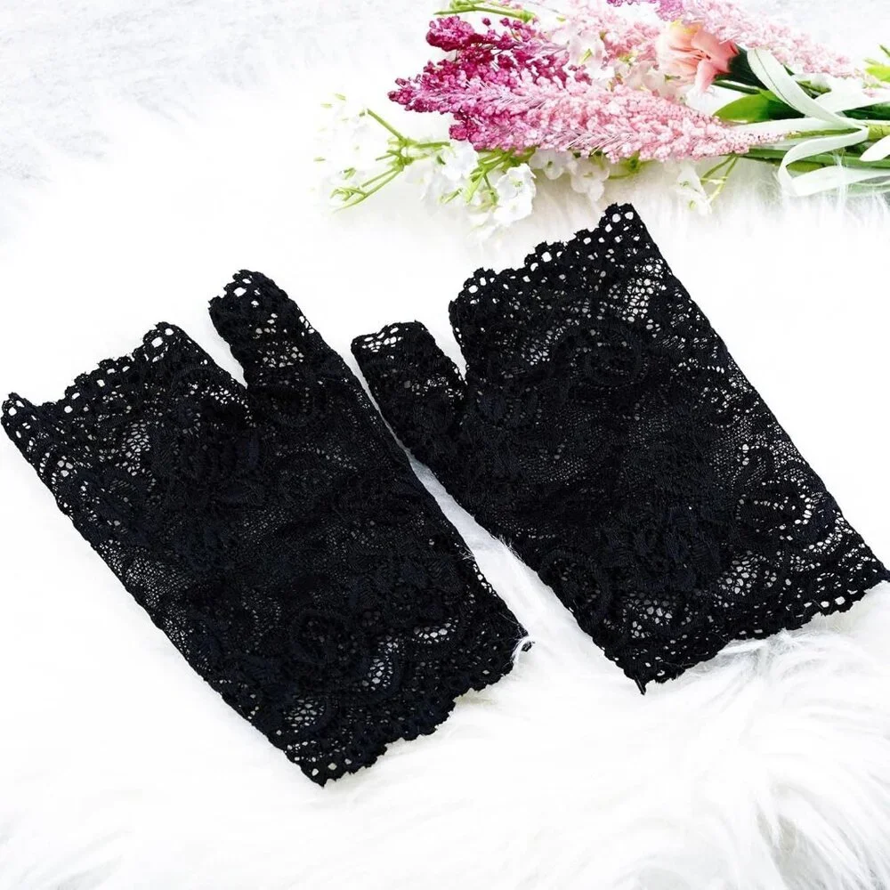 Women's 2 Pair Black Red Lace Fingerless Gloves Party Prom Costume Accessories